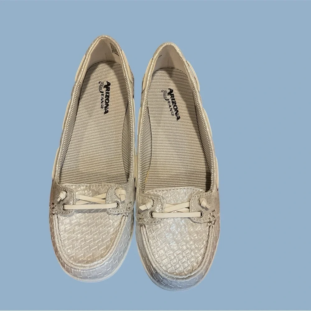 NIB ARIZONA SILVER GLITTER LOAFER IN SIZE 8 MEDIUM - Picture 3 of 8